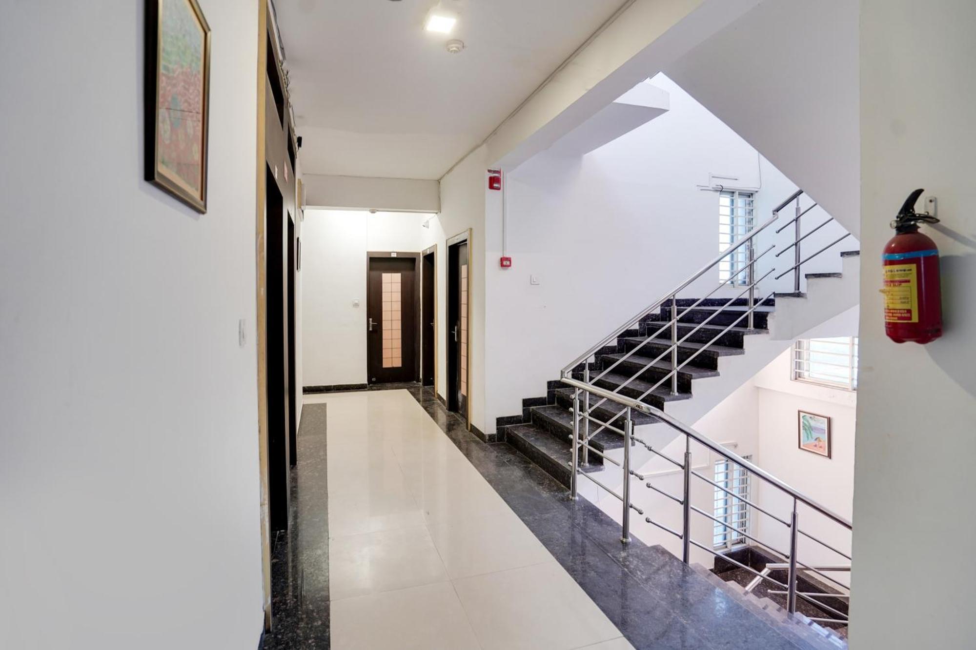 Hotel O Danish Nagar Hosangabad Rd Bhopal Buitenkant foto