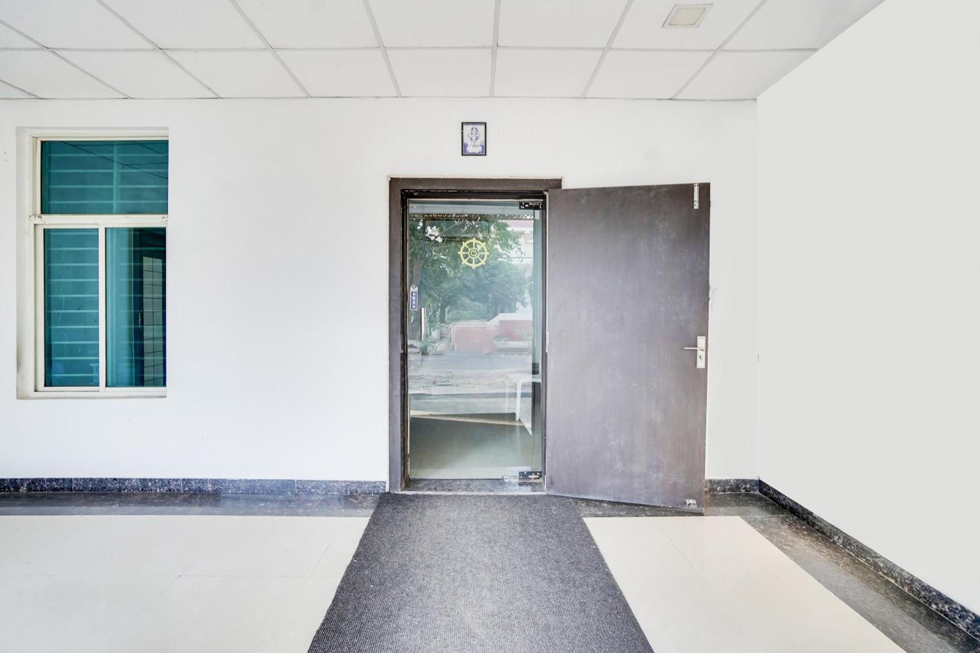 Hotel O Danish Nagar Hosangabad Rd Bhopal Buitenkant foto